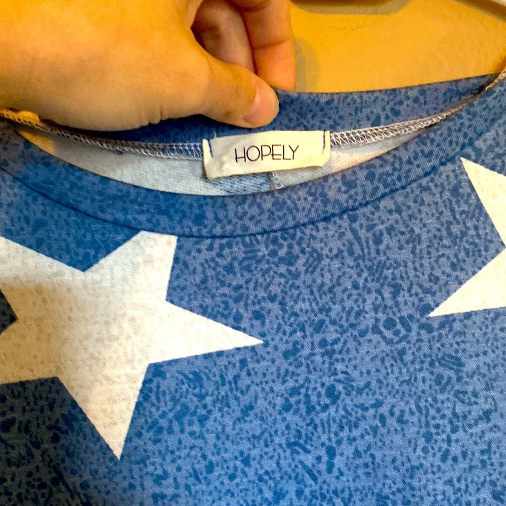 Star blouse - Picture 2 of 2